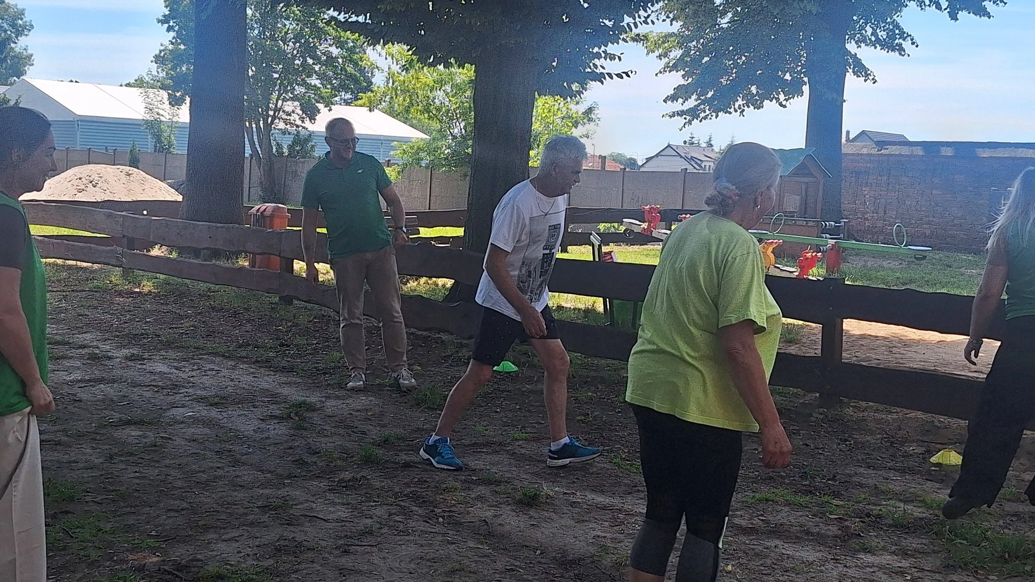 Gogle VR i walking futbol – innowacje dla seniorów w Bojanowie — zdjęcie 8