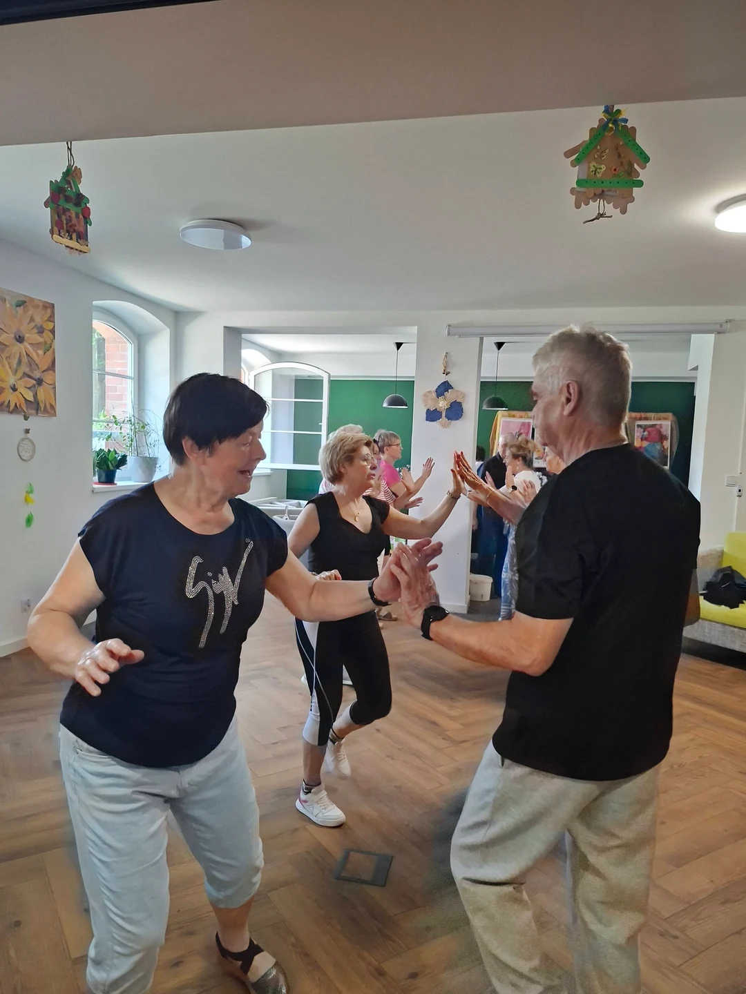 Klub Seniora podsumowuje czerwiec pełen aktywności — zdjęcie 32