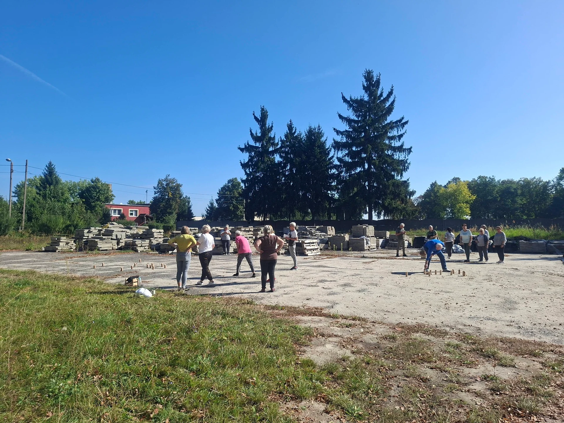 Klub Seniora śpiewa karaoke – zabawa gwarantowana! — zdjęcie 25