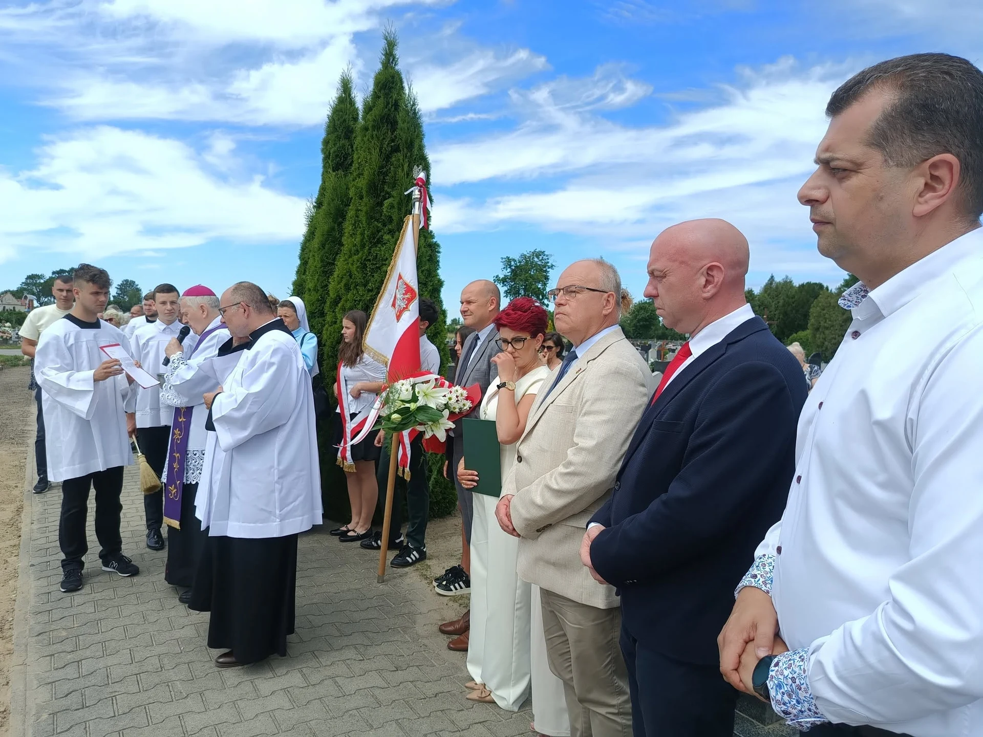 Msza biskupa Balcerka w hołdzie siostrom więzionym w obozie w Bojanowie — zdjęcie 7