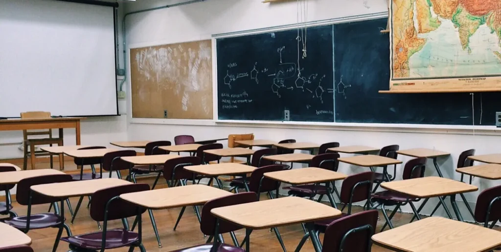 Stypendium socjalne i zasiłek dla ucznia. Kiedy złożyć wniosek?
