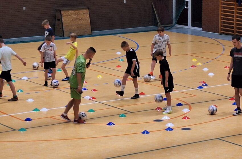  BAF Bojanowo na zajęciach futsalowych