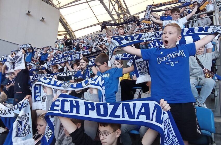  Sportowe emocje i niezapomniane chwile – uczniowie SP Bojanowo na meczu Lecha Poznań