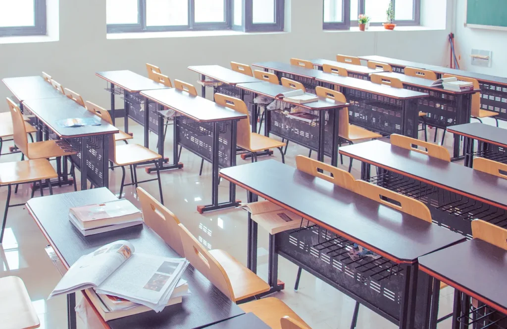 Kiedy matury i egzamin ósmoklasisty w 2025? CKE podała terminy
