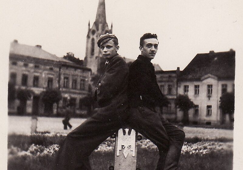 Rodzinne wspomnienia z Rynku w Bojanowie. Czytelnik podzielił się wyjątkowymi fotografiami z lat 40