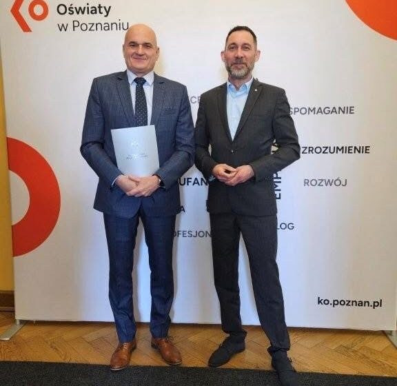 Wyróżniająca ocena pracy dla Dyrektora Pawła Dudziaka